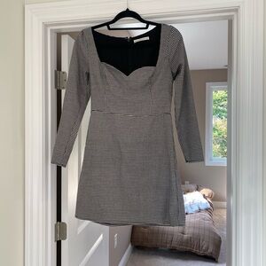 Abercrombie Black and White houndstooth, Long Sleeve Christmas dress!